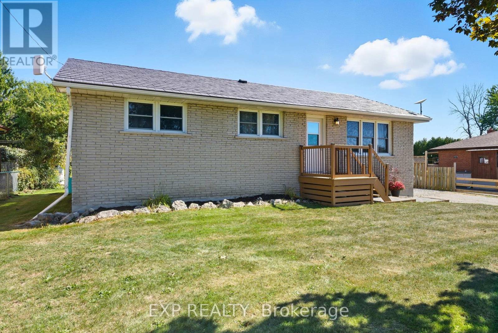 1515 Pentecostal Road, Hamilton Township, Ontario  K9A 4J8 - Photo 2 - X12491034