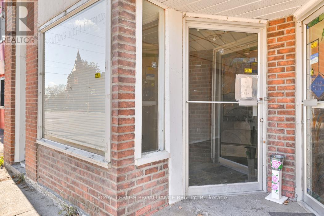 208 Victoria Street N, Tweed, Ontario K0K 3J0 - Photo 6 - X12491230