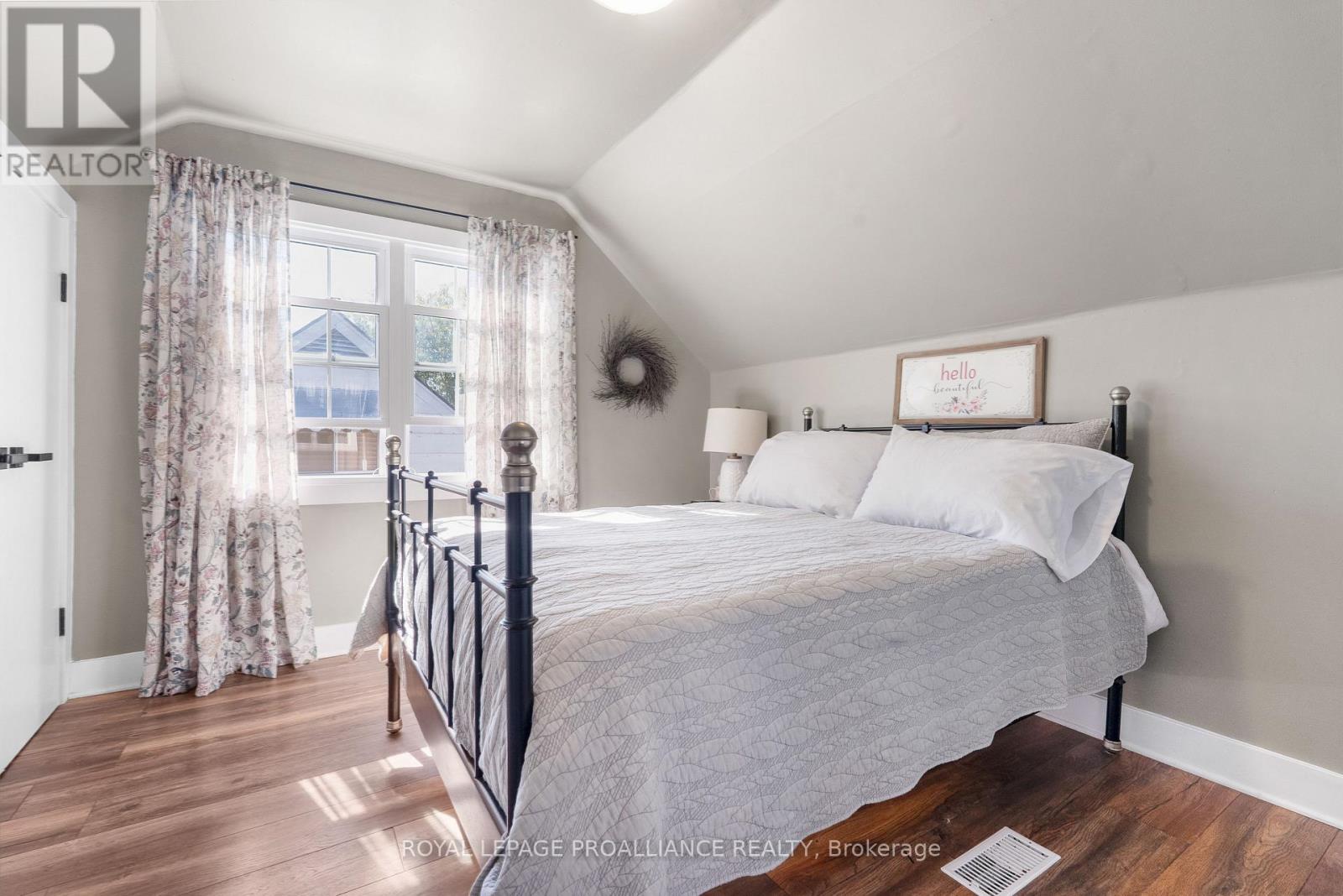 11 Fifth Street, Belleville, Ontario  K8N 4S2 - Photo 15 - X12491274