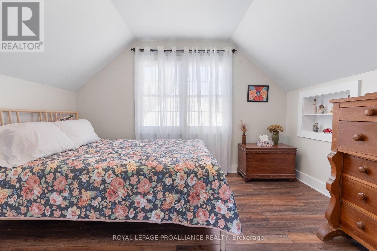 11 Fifth Street, Belleville, Ontario  K8N 4S2 - Photo 17 - X12491274