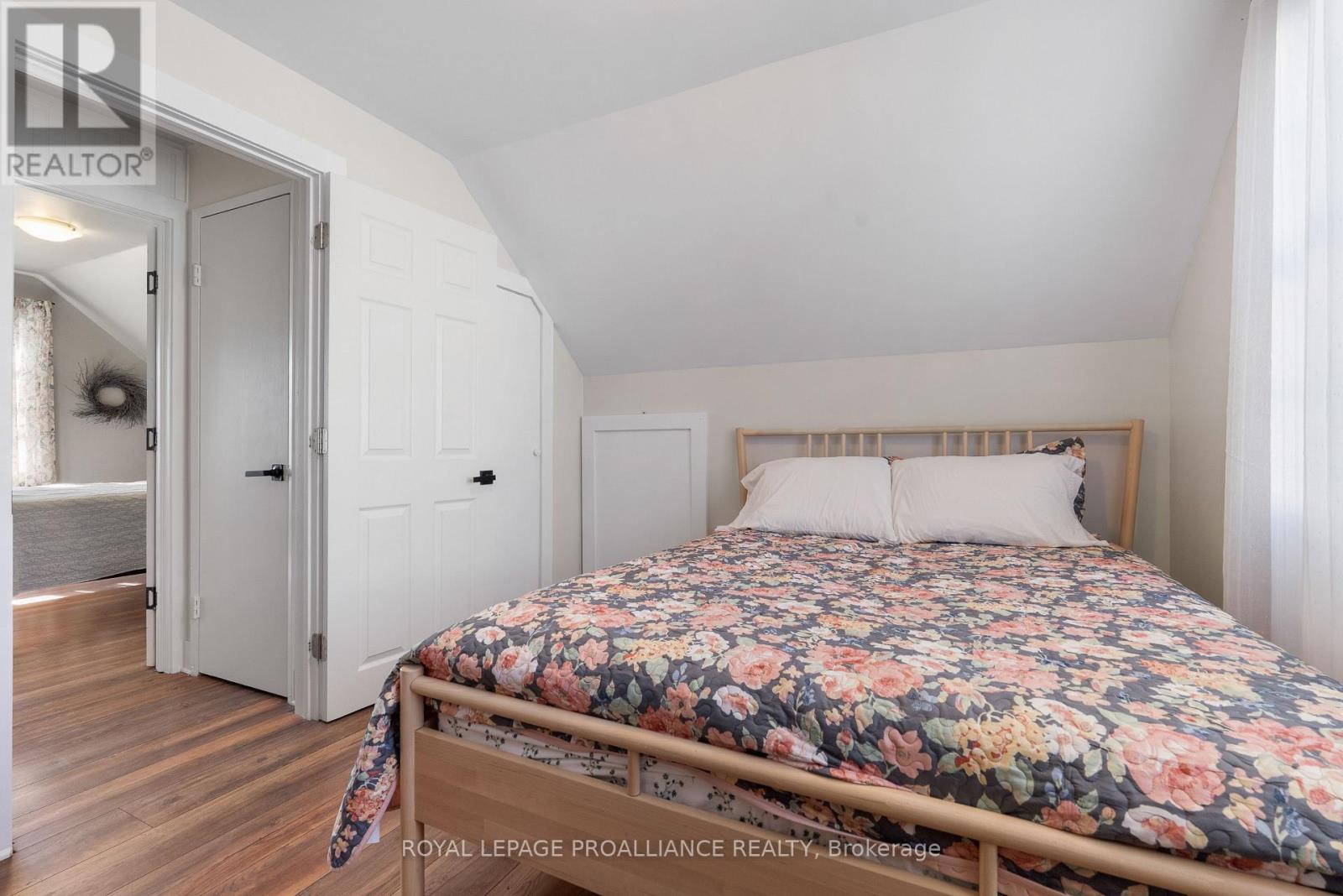 11 Fifth Street, Belleville, Ontario  K8N 4S2 - Photo 18 - X12491274