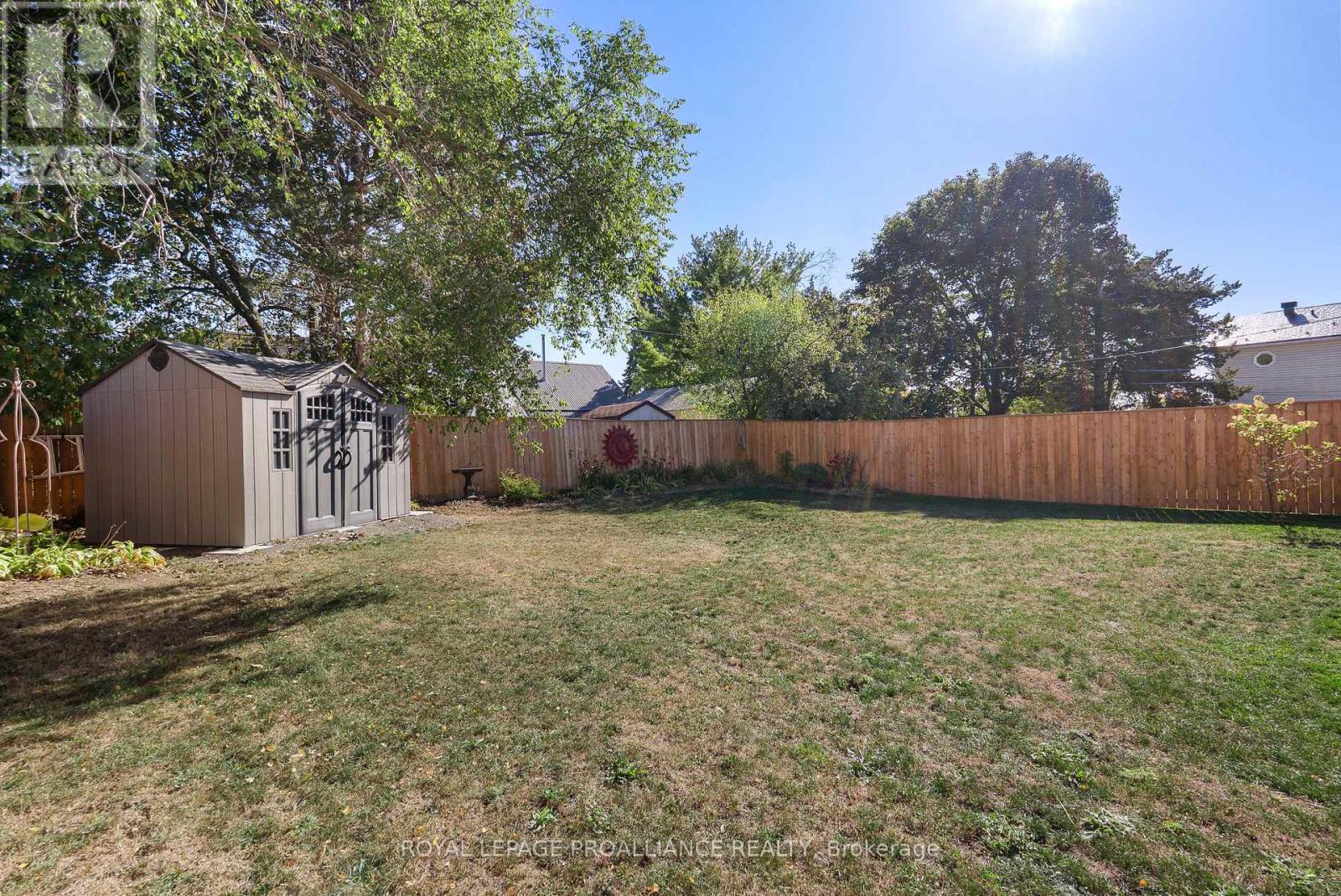 11 Fifth Street, Belleville, Ontario  K8N 4S2 - Photo 32 - X12491274