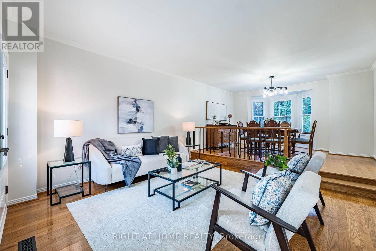 51 Redwood Lane, Markham (Unionville), Ontario  L3R 3Z1 - Photo 9 - N12490888