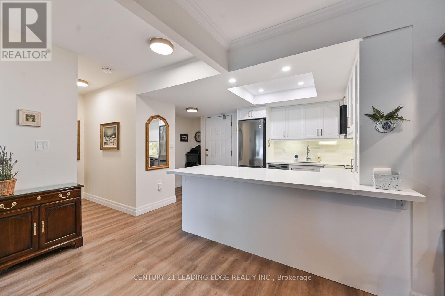 105 - 100 Anna Russell Way, Markham, Ontario  L3R 6C7 - Photo 13 - N12490898