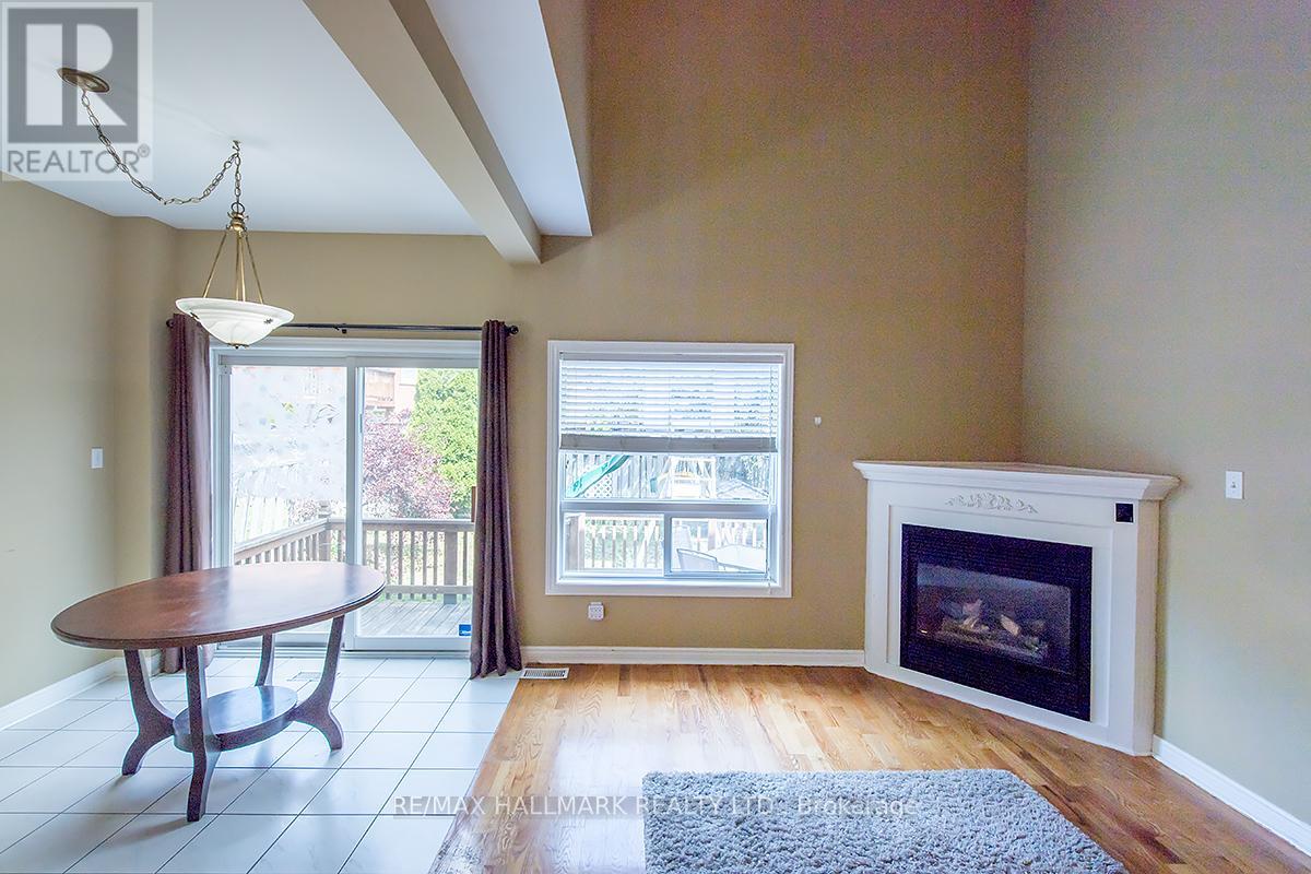 26 Thornbush Court, Richmond Hill, Ontario  L4S 1Z7 - Photo 18 - N12490906