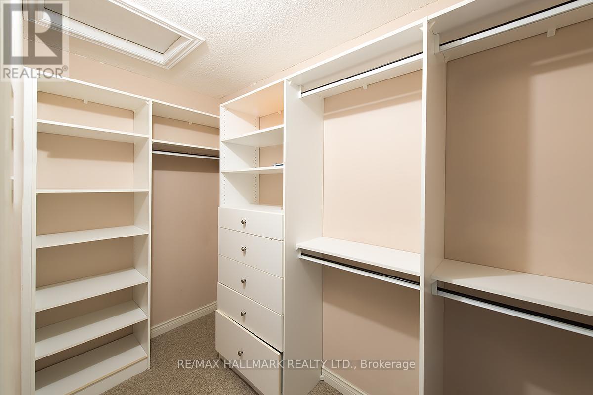 26 Thornbush Court, Richmond Hill, Ontario  L4S 1Z7 - Photo 21 - N12490906