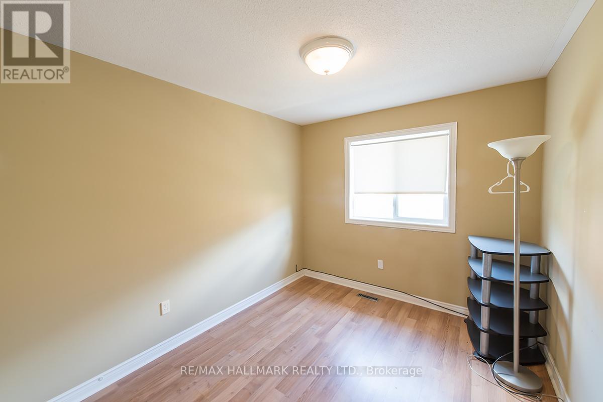 26 Thornbush Court, Richmond Hill, Ontario  L4S 1Z7 - Photo 29 - N12490906