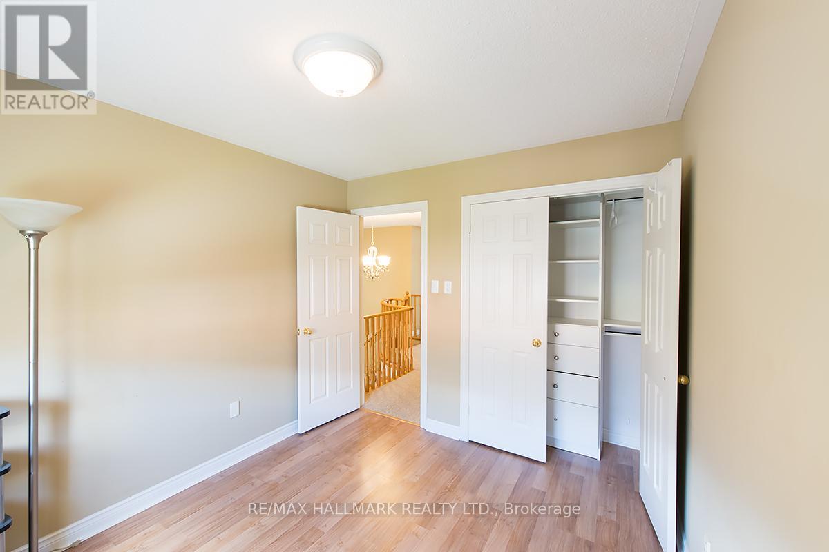 26 Thornbush Court, Richmond Hill, Ontario  L4S 1Z7 - Photo 30 - N12490906