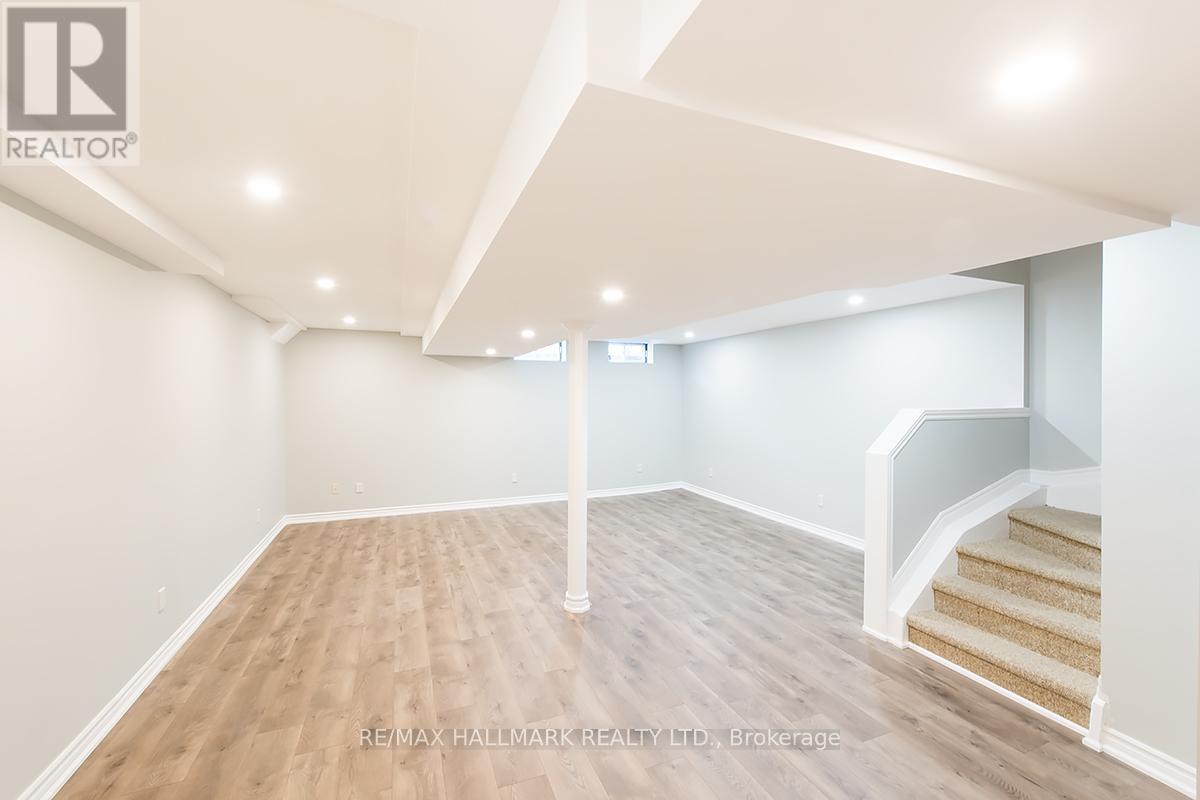 26 Thornbush Court, Richmond Hill, Ontario  L4S 1Z7 - Photo 33 - N12490906