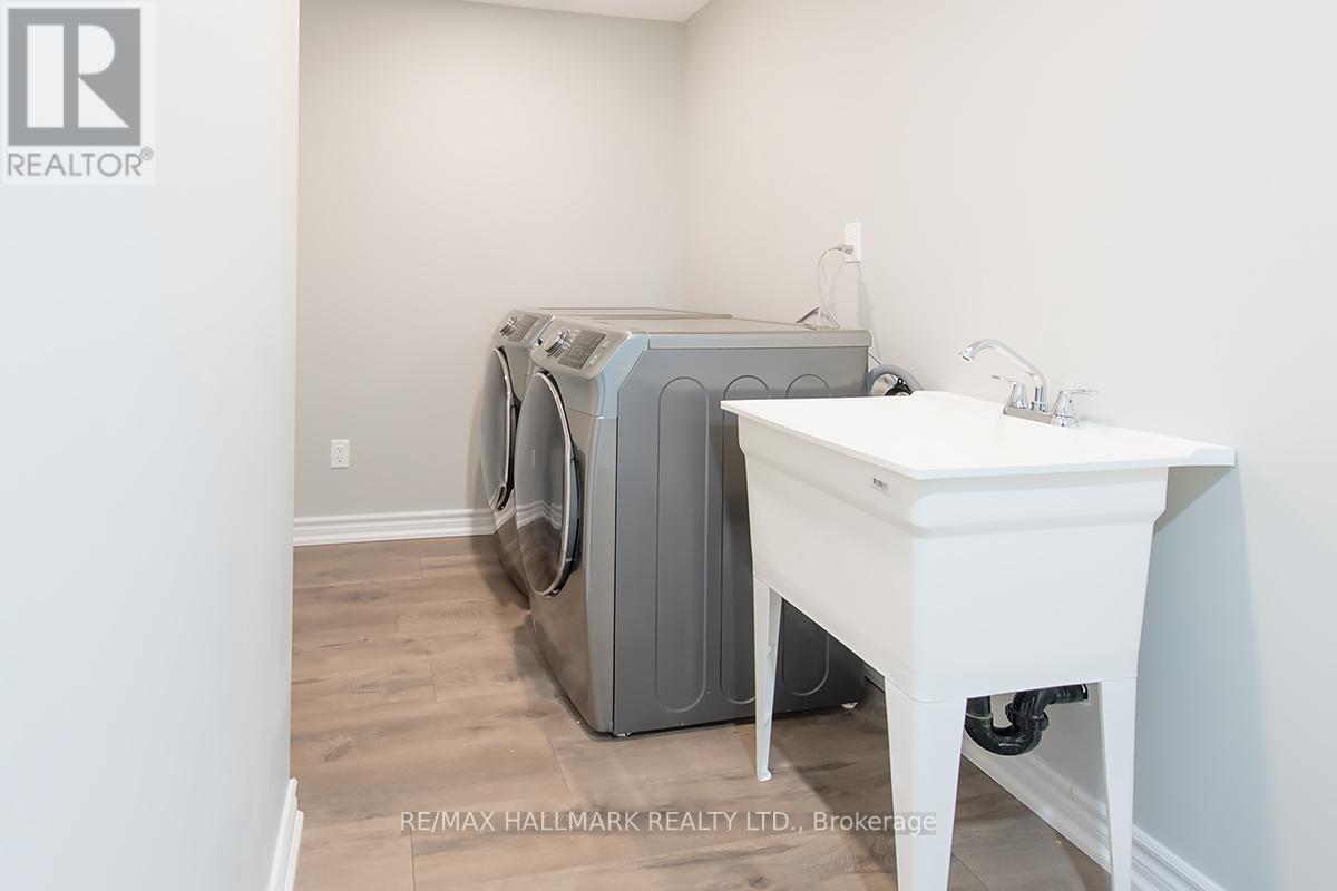 26 Thornbush Court, Richmond Hill, Ontario  L4S 1Z7 - Photo 35 - N12490906