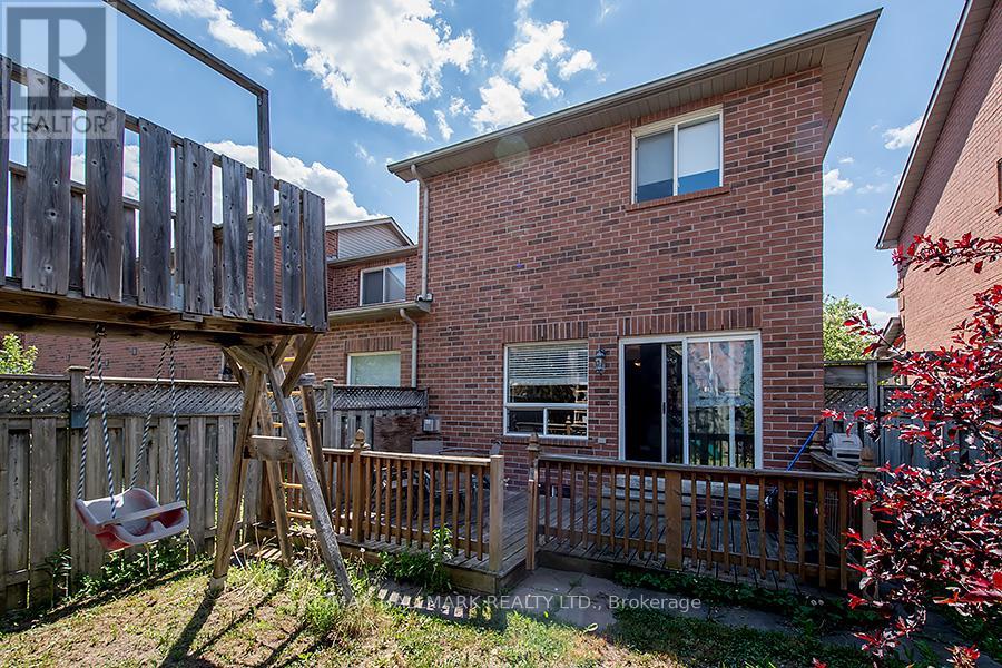 26 Thornbush Court, Richmond Hill, Ontario  L4S 1Z7 - Photo 38 - N12490906