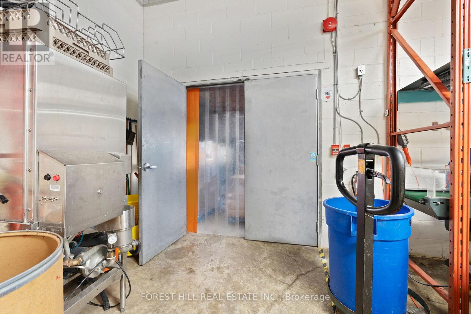 44 - 86 Ringwood Drive, Whitchurch-Stouffville, Ontario  L4A 1C3 - Photo 10 - N12490922