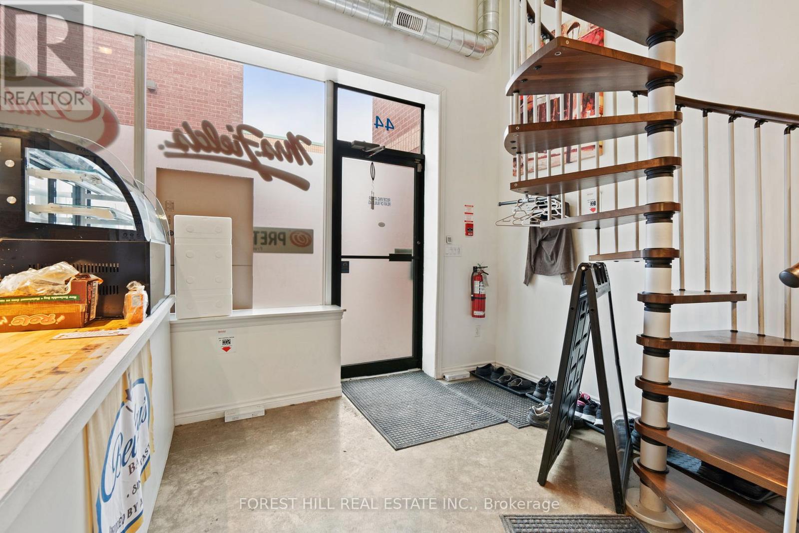 44 - 86 Ringwood Drive, Whitchurch-Stouffville, Ontario  L4A 1C3 - Photo 2 - N12490922