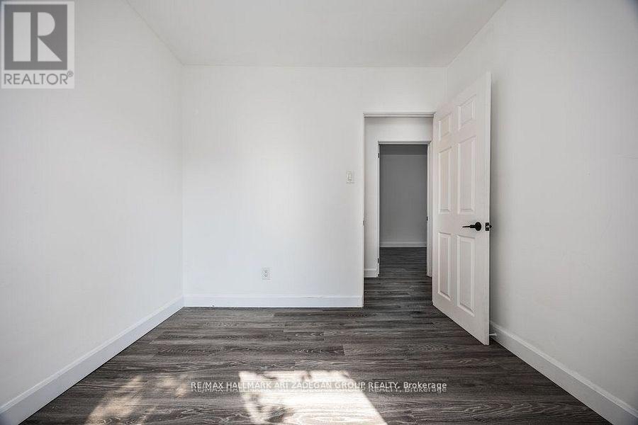 Main Fl - 47 Newbury Drive, Newmarket, Ontario  L3Y 4P9 - Photo 10 - N12490932