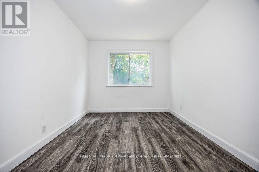 Main Fl - 47 Newbury Drive, Newmarket, Ontario  L3Y 4P9 - Photo 12 - N12490932