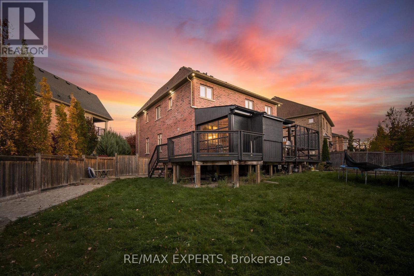 50 Lilly Valley Crescent, King (King City), Ontario  L7B 0B5 - Photo 2 - N12490950