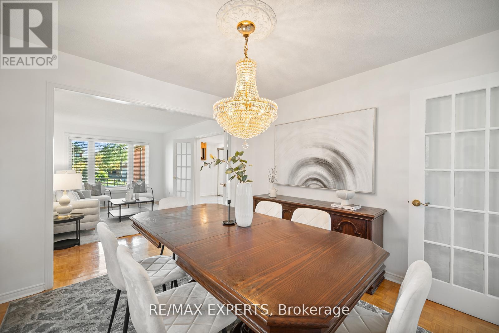 118 Chancellor Drive, Vaughan, Ontario  L4L 7N5 - Photo 16 - N12491004