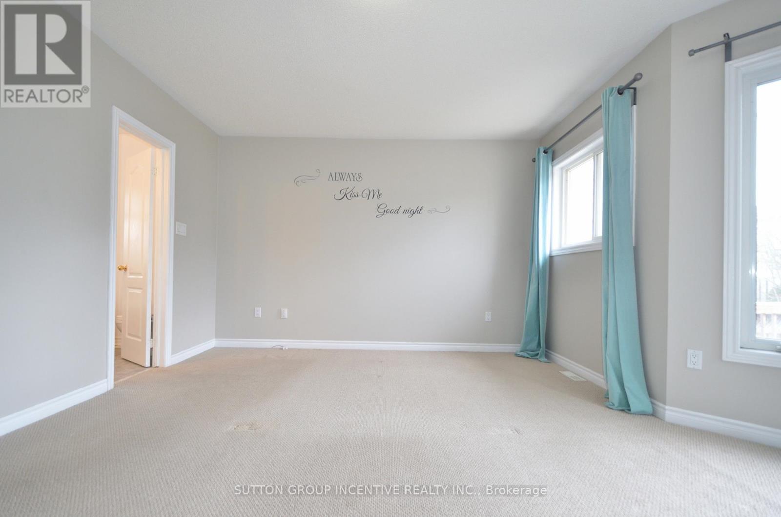 58 Bloxham Place, Barrie, Ontario  L4N 9K2 - Photo 13 - S12491008