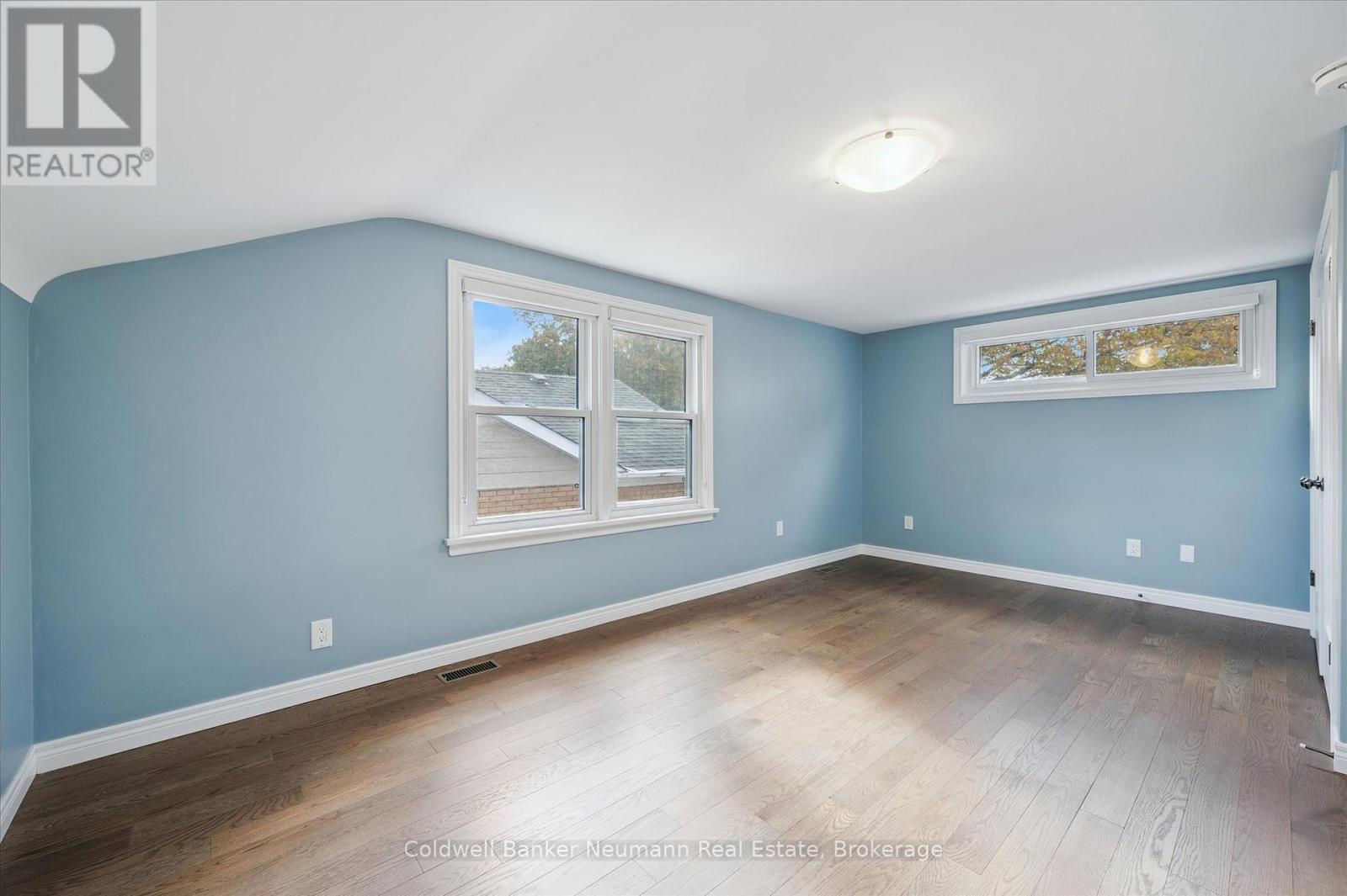 23 Collingwood Street, Guelph, Ontario  N1E 3R2 - Photo 29 - X12491248