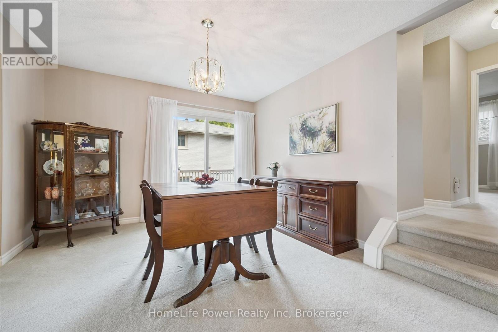 28 Matthew Drive, Guelph, Ontario  N1H 7L7 - Photo 14 - X12491354