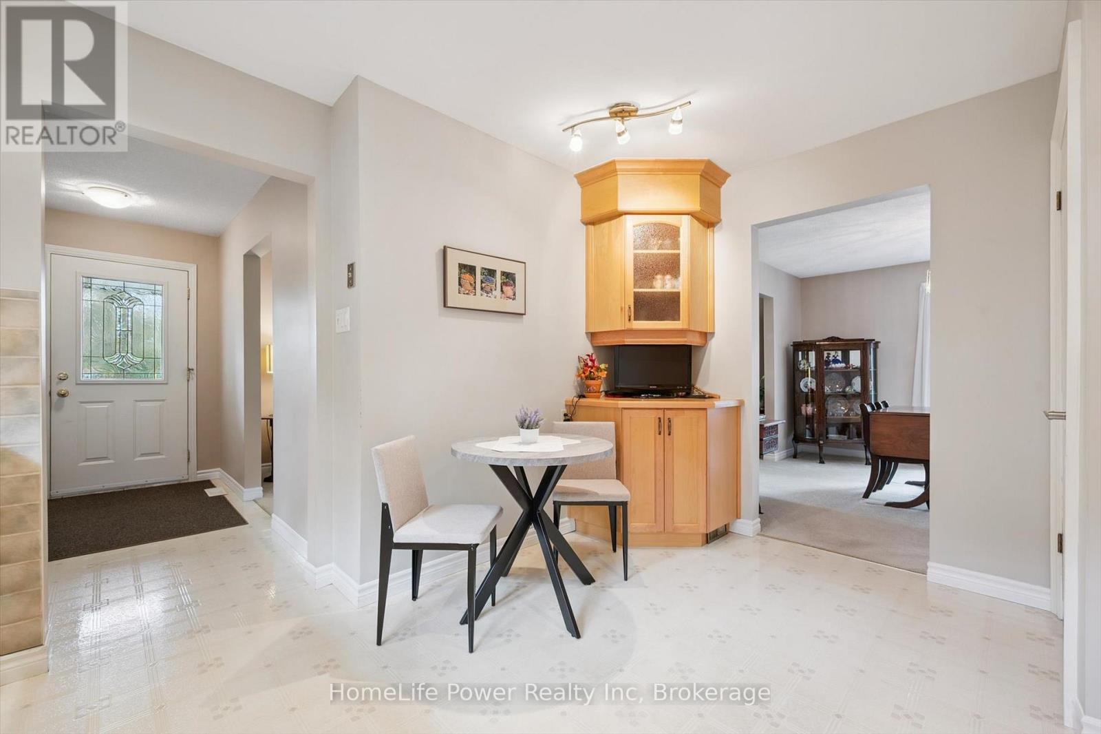 28 Matthew Drive, Guelph, Ontario  N1H 7L7 - Photo 21 - X12491354