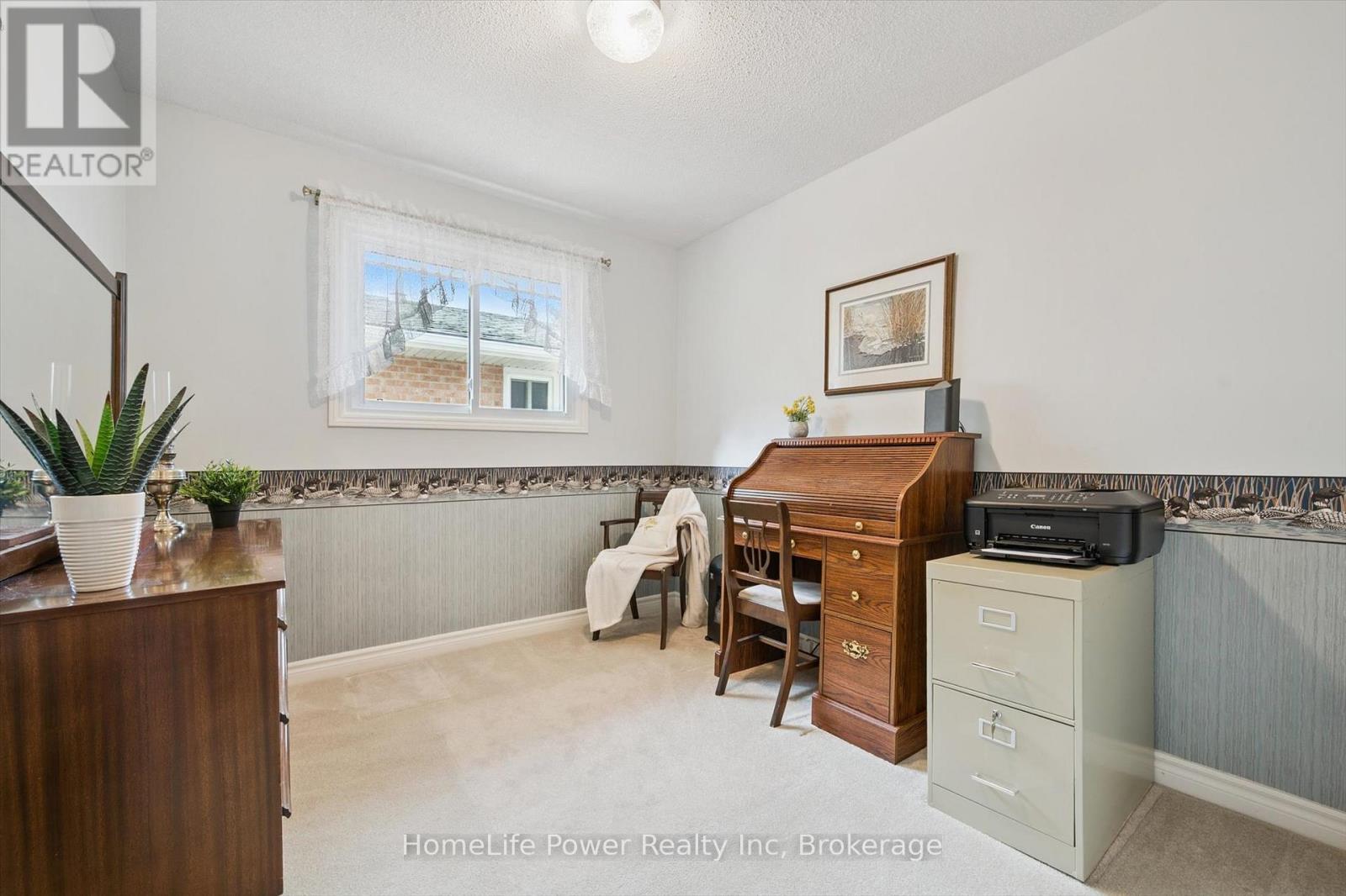 28 Matthew Drive, Guelph, Ontario  N1H 7L7 - Photo 26 - X12491354