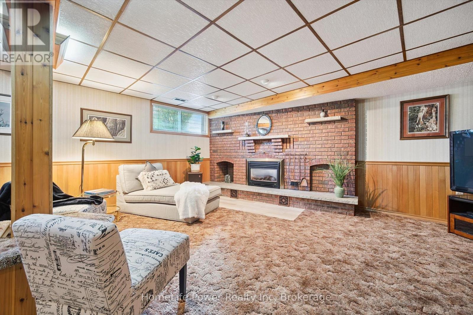 28 Matthew Drive, Guelph, Ontario  N1H 7L7 - Photo 29 - X12491354