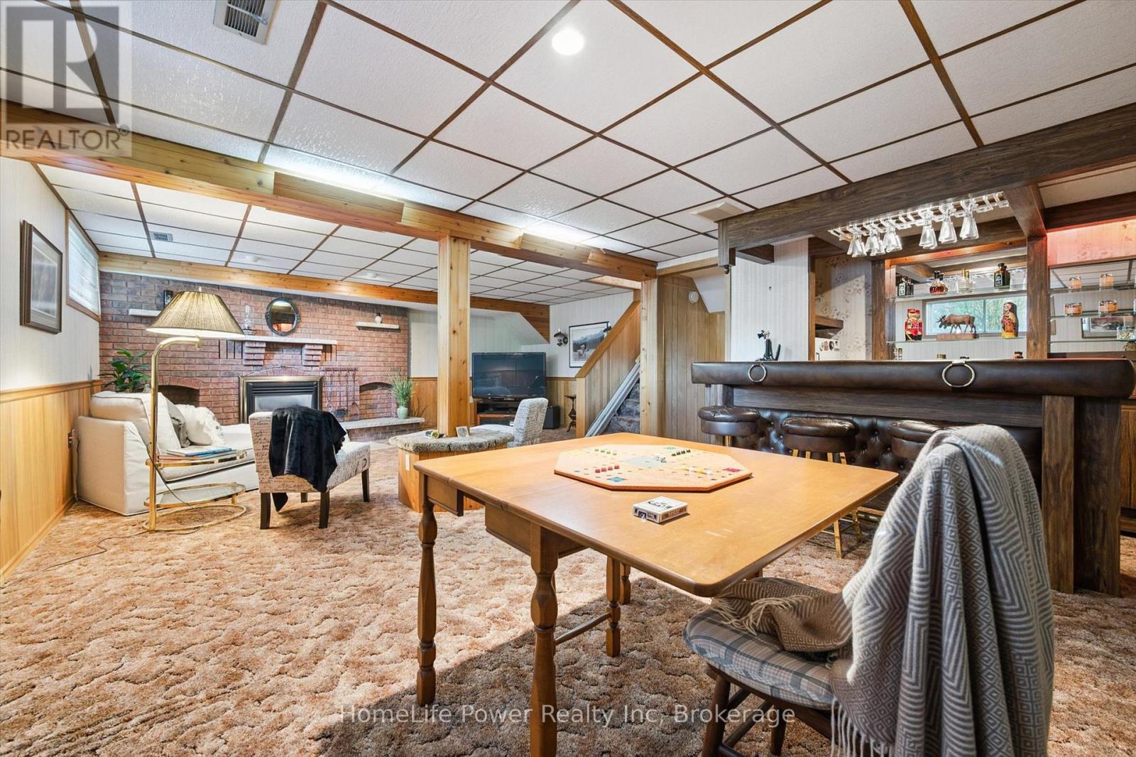 28 Matthew Drive, Guelph, Ontario  N1H 7L7 - Photo 33 - X12491354