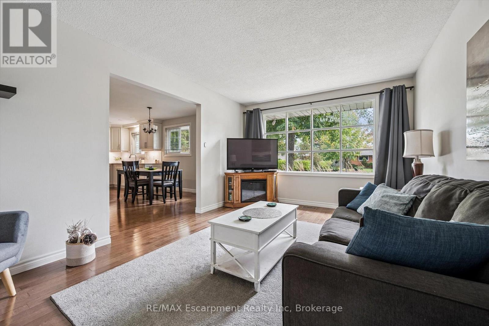 5 Picadilly Place, Guelph, Ontario  N1G 2P8 - Photo 12 - X12491366