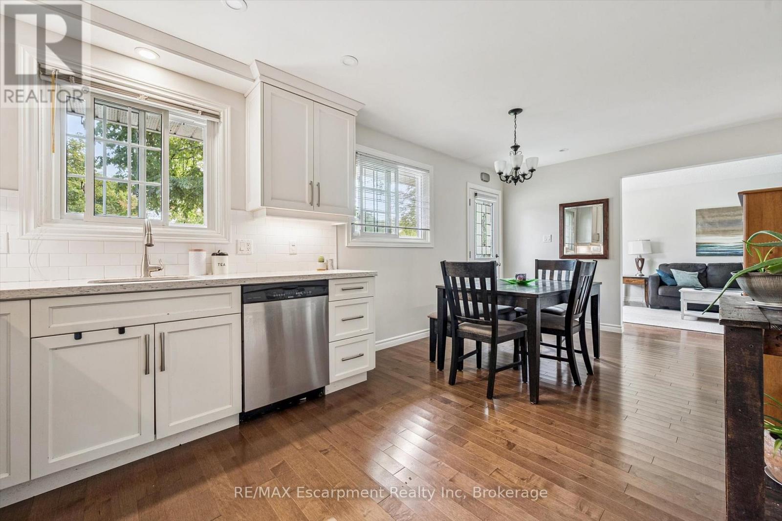 5 Picadilly Place, Guelph, Ontario  N1G 2P8 - Photo 21 - X12491366