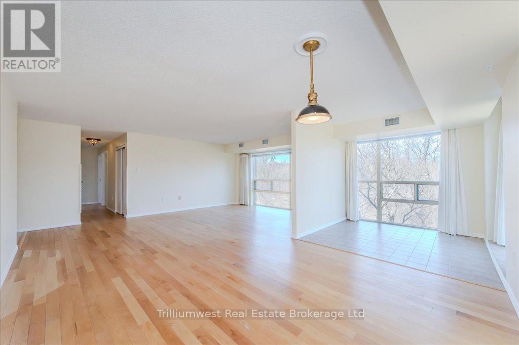 305 - 55 Blue Springs Drive, Waterloo, Ontario  N2J 4T3 - Photo 14 - X12491386