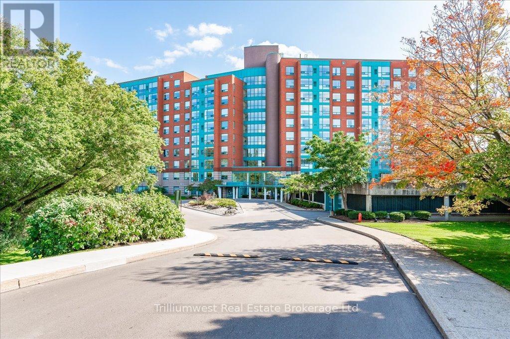 305 - 55 Blue Springs Drive, Waterloo, Ontario  N2J 4T3 - Photo 2 - X12491386