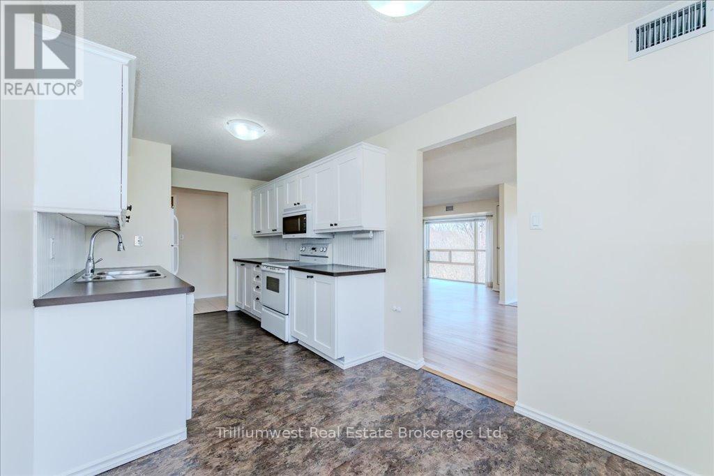 305 - 55 Blue Springs Drive, Waterloo, Ontario  N2J 4T3 - Photo 21 - X12491386