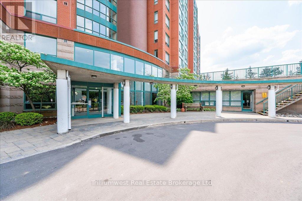305 - 55 Blue Springs Drive, Waterloo, Ontario  N2J 4T3 - Photo 4 - X12491386
