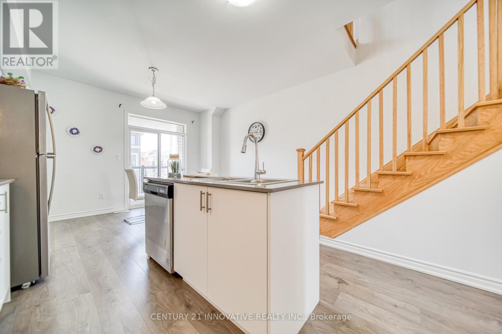 388 Okanagan Path, Oshawa (Donevan), Ontario  L1H 0B1 - Photo 13 - E12416914