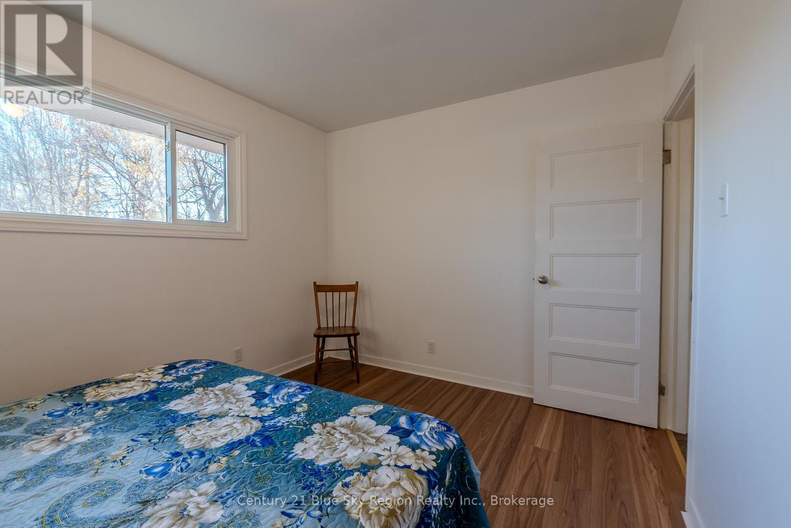 994 Premier Road, North Bay, Ontario  P1A 2H8 - Photo 20 - X12296953