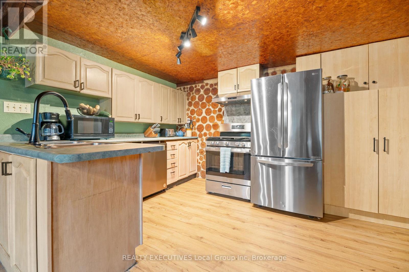 3370 Chiswick Line, Chisholm, Ontario  P0H 1Z0 - Photo 12 - X12491270