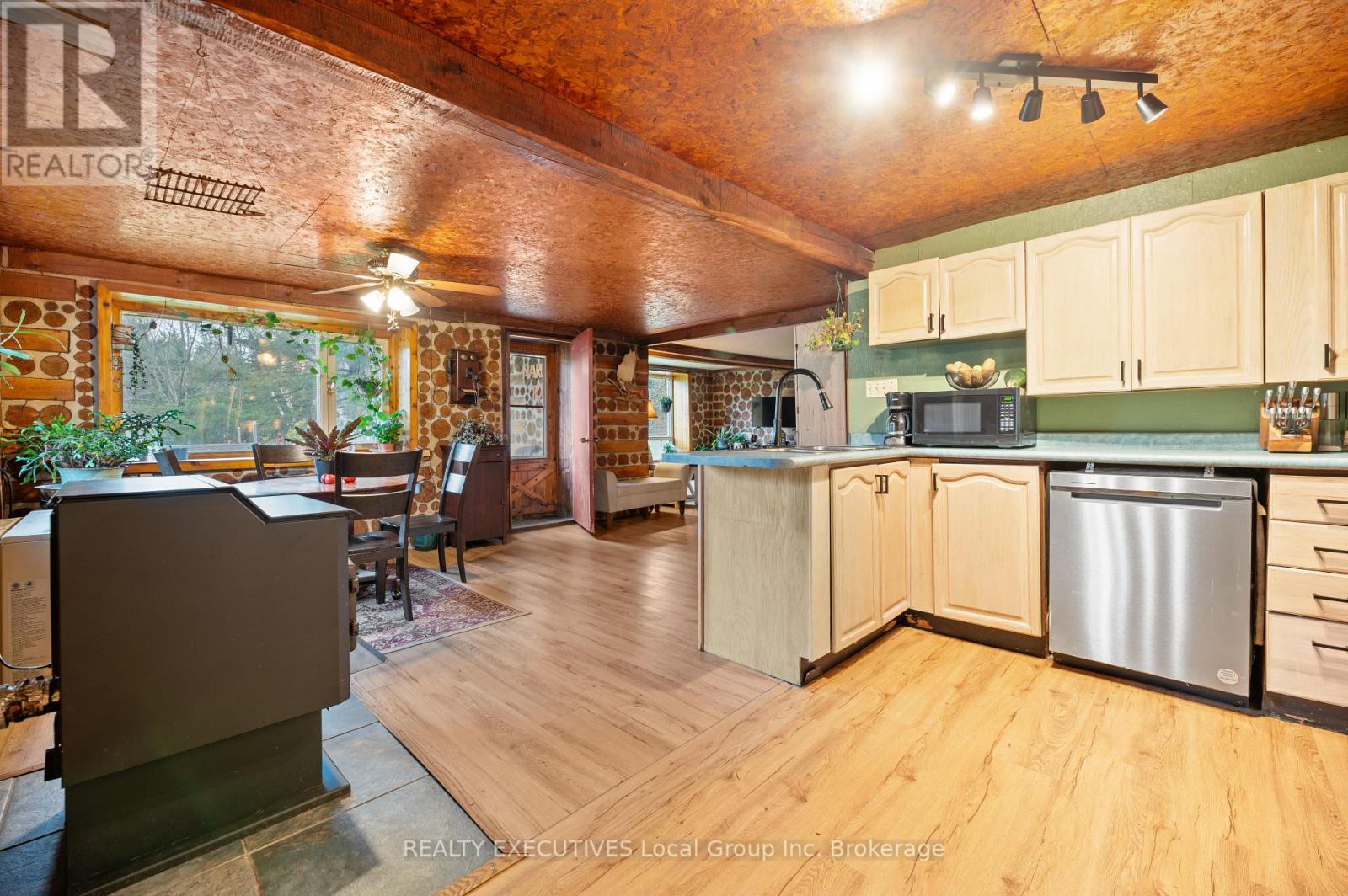 3370 Chiswick Line, Chisholm, Ontario  P0H 1Z0 - Photo 13 - X12491270