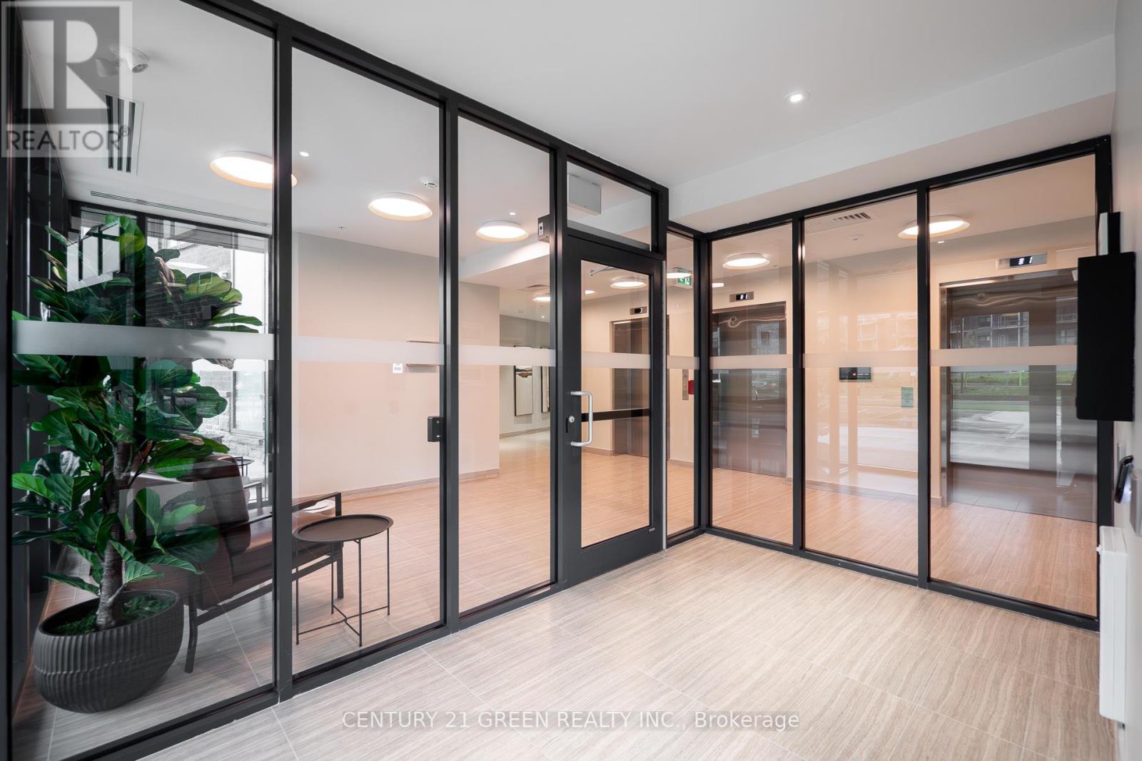 210 - 1100 Lackner Place, Kitchener, Ontario  N2A 0M1 - Photo 8 - X12480716