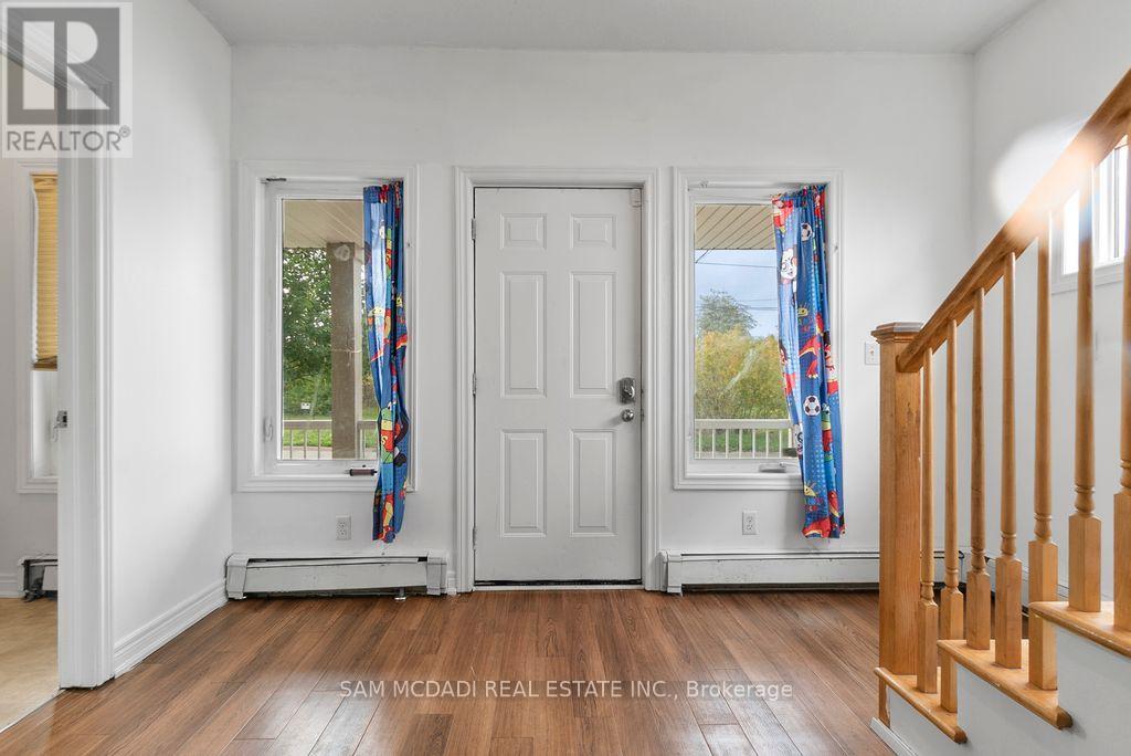 40 Tasker Street, St. Catharines, Ontario L2R 3Z8 - Photo 24 - X12484730