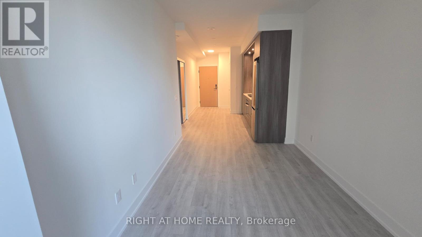 209 - 60 Central Park Road Way, Toronto (Islington-City Centre West), Ontario  M9A 0E6 - Photo 21 - W12482836