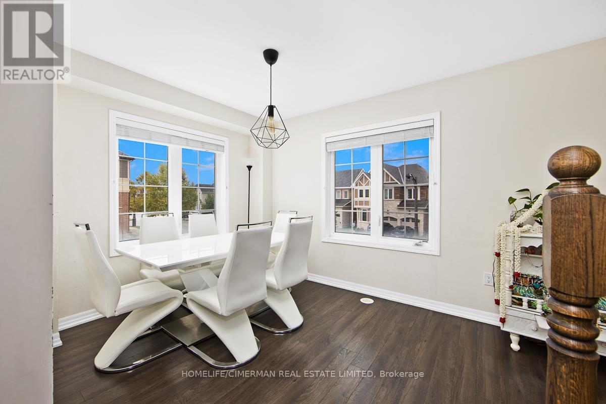 335 Ellen Davidson Drive, Oakville, Ontario  L6M 0V6 - Photo 12 - W12490876