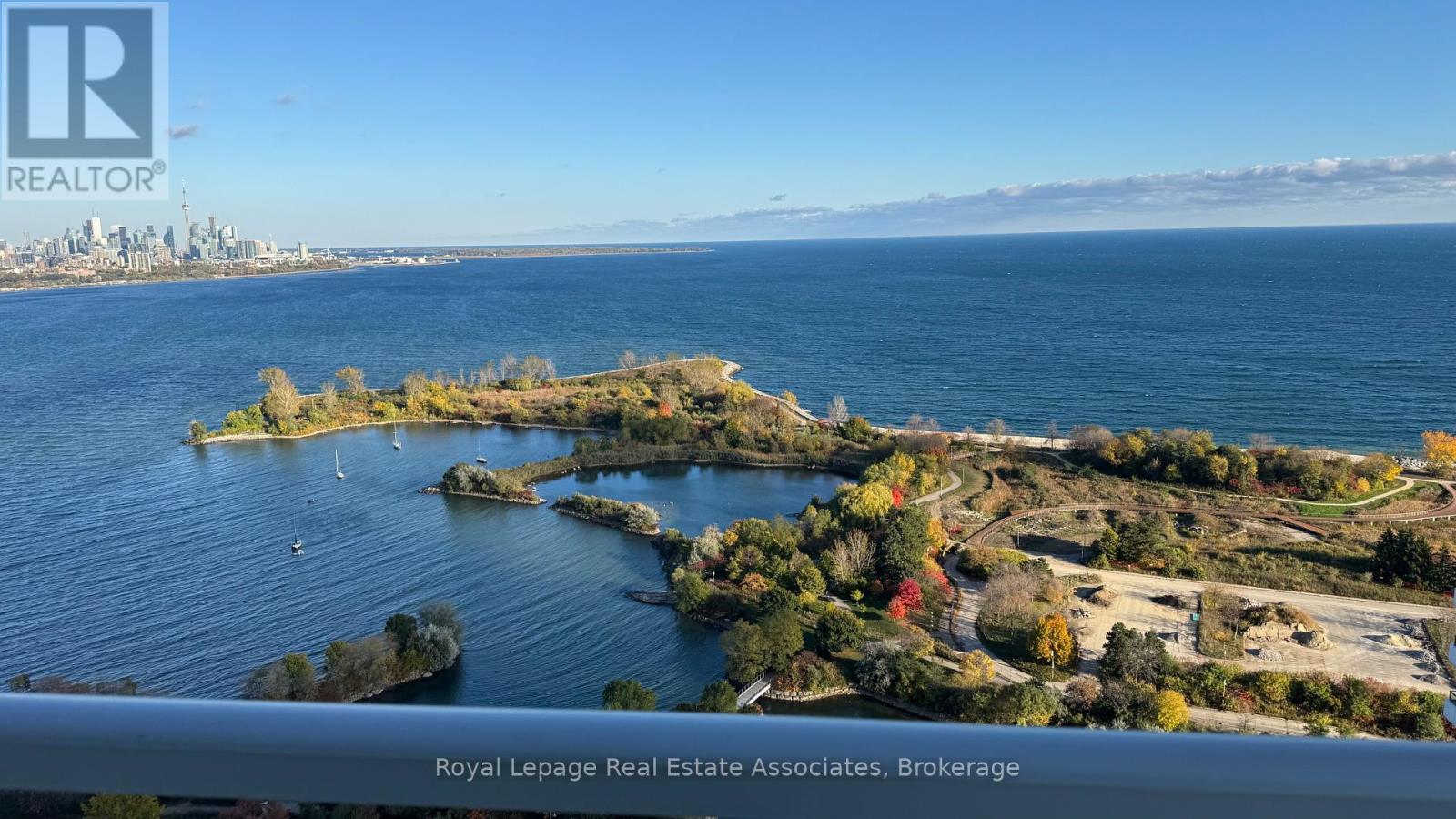 3010 - 33 Shore Breeze Drive, Toronto, Ontario  M8V 0G1 - Photo 5 - W12490886