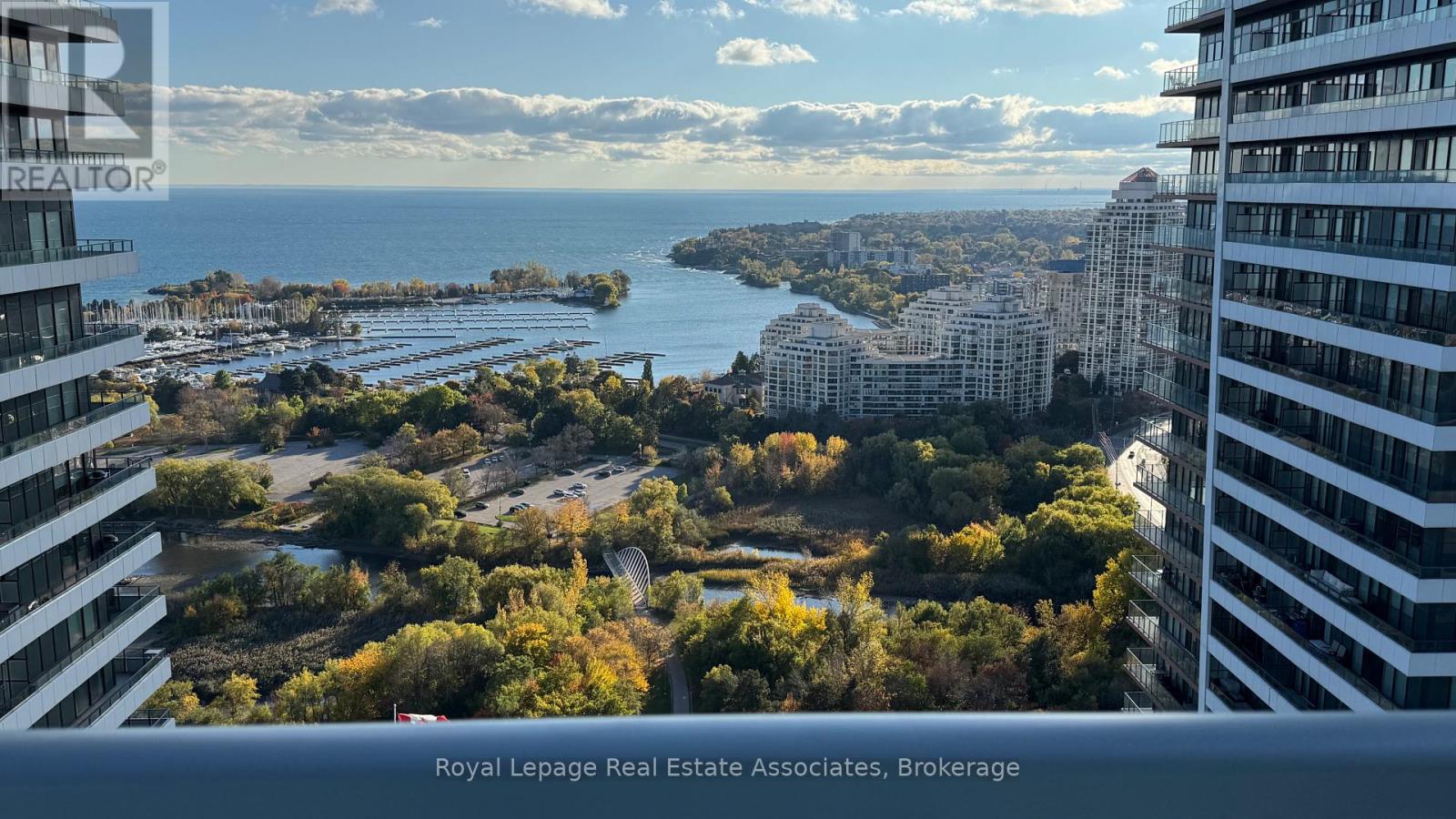 3010 - 33 Shore Breeze Drive, Toronto, Ontario  M8V 0G1 - Photo 6 - W12490886