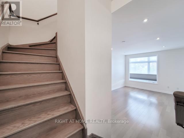 2 - 4020 Parkside Village Drive, Mississauga, Ontario  L5B 0K2 - Photo 14 - W12490890