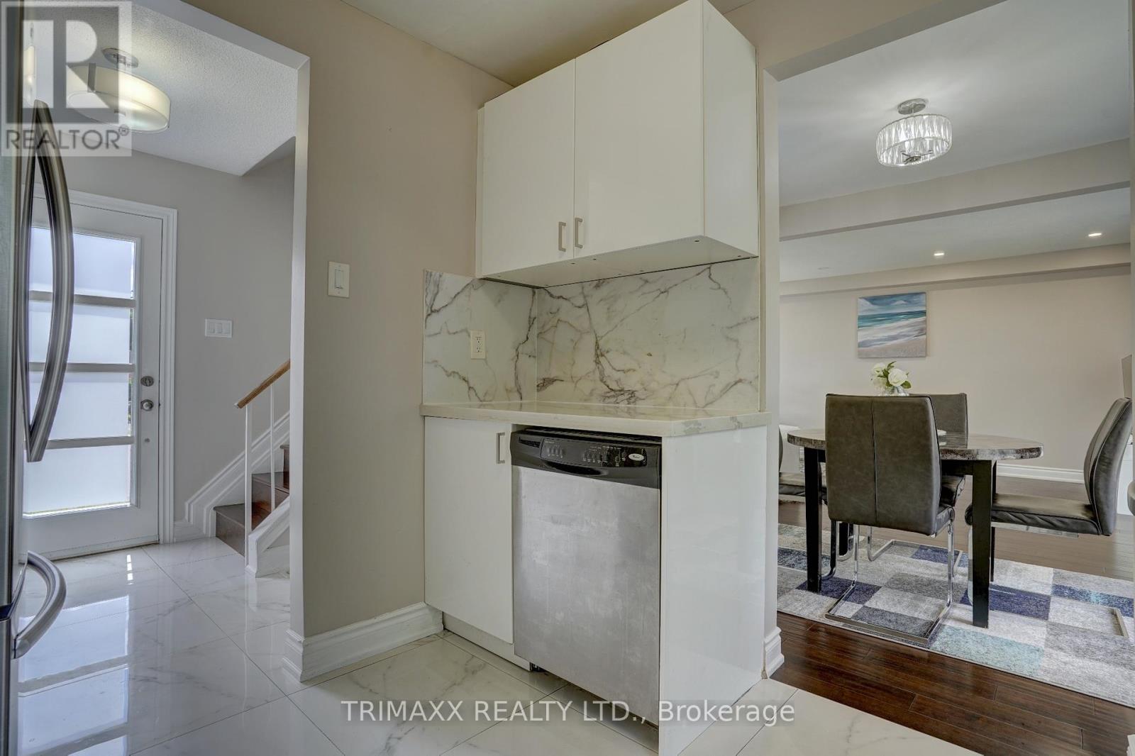 13 Havendale Ct Court, Brampton, Ontario  L6S 2B5 - Photo 13 - W12490938