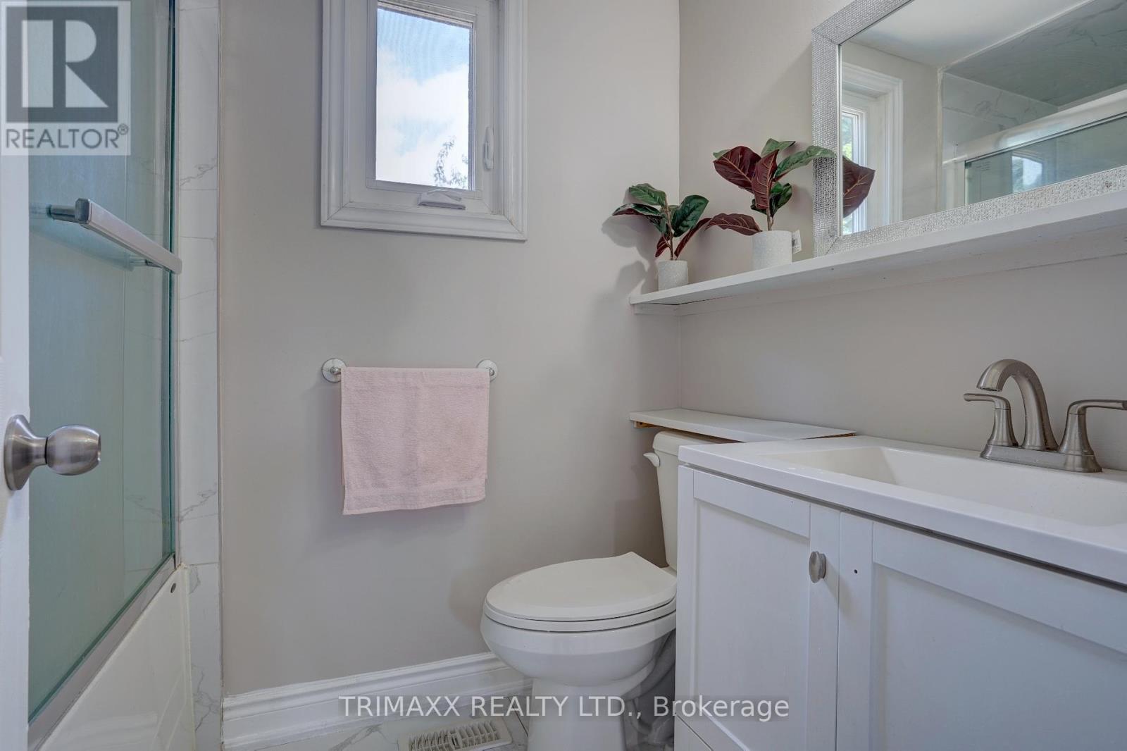 13 Havendale Ct Court, Brampton, Ontario  L6S 2B5 - Photo 19 - W12490938