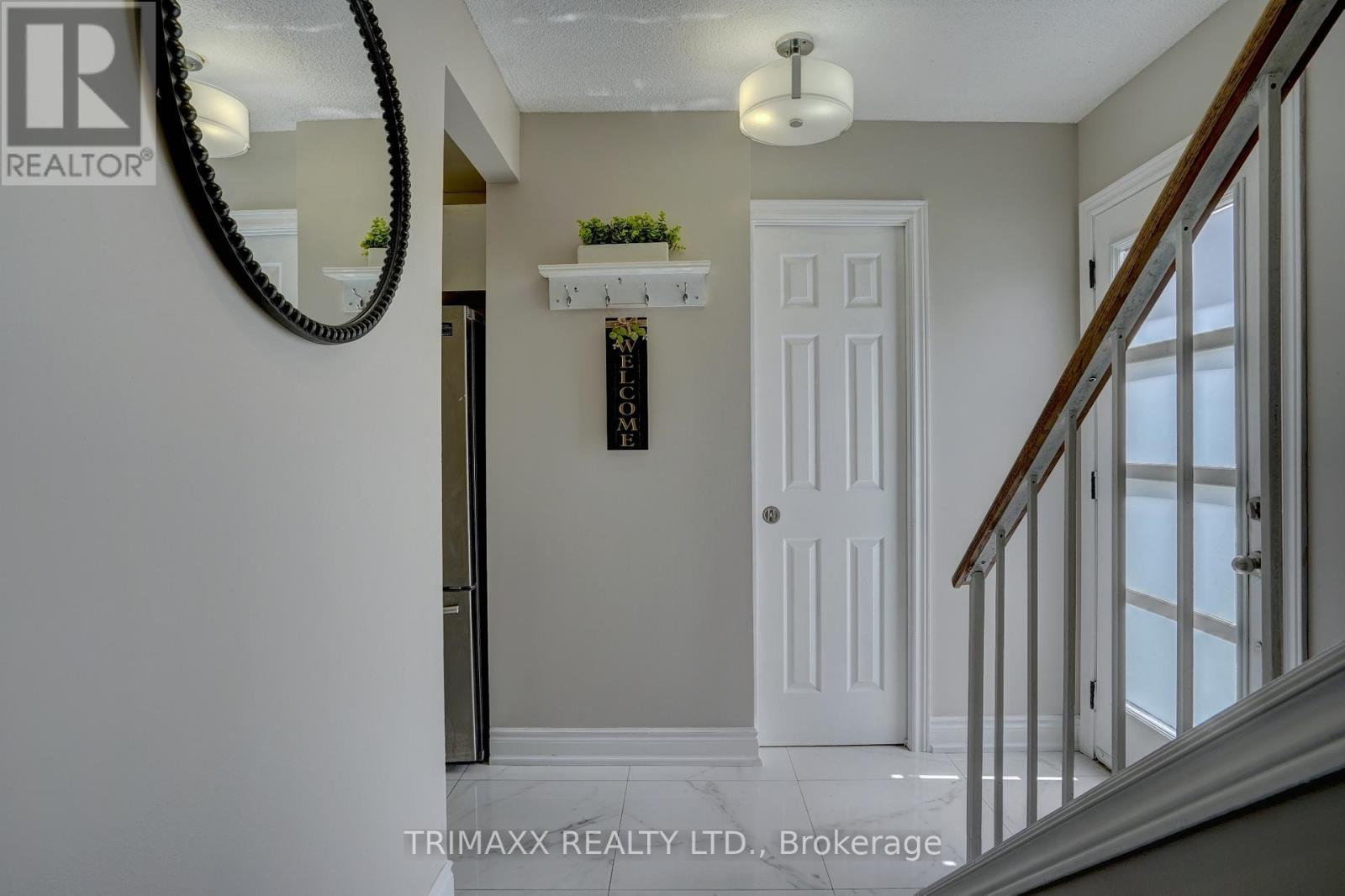 13 Havendale Ct Court, Brampton, Ontario  L6S 2B5 - Photo 2 - W12490938