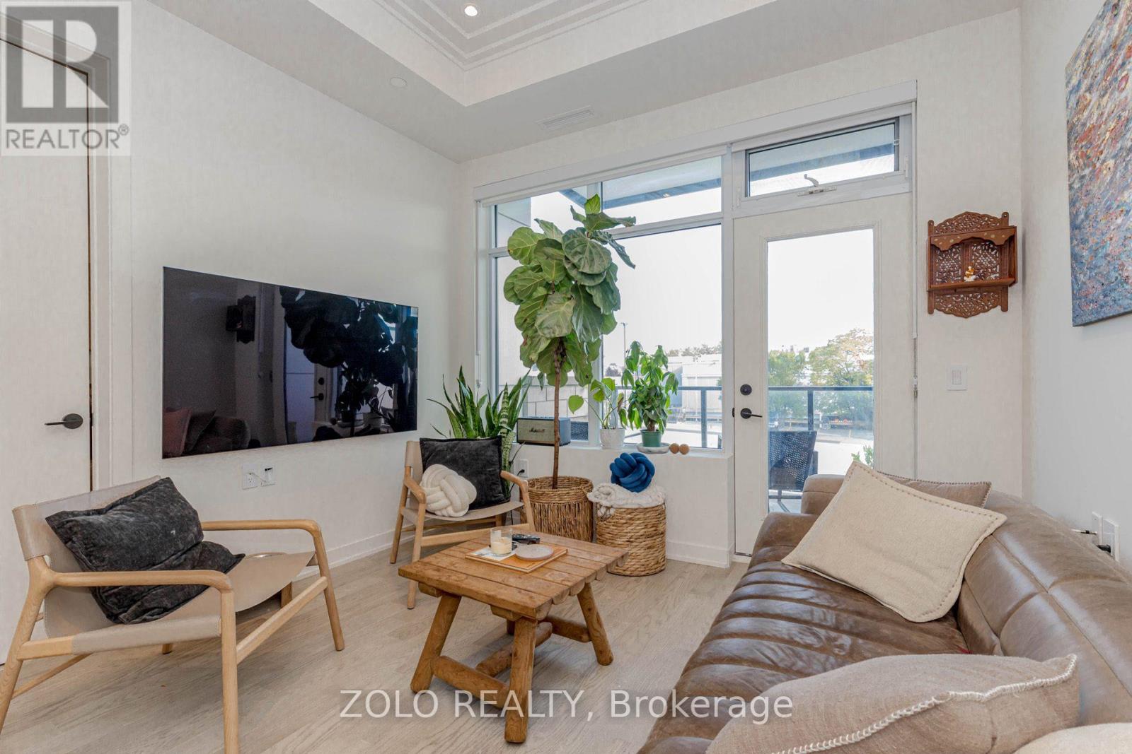 208 - 123 Maurice Drive, Oakville, Ontario  L6K 2W6 - Photo 14 - W12490940