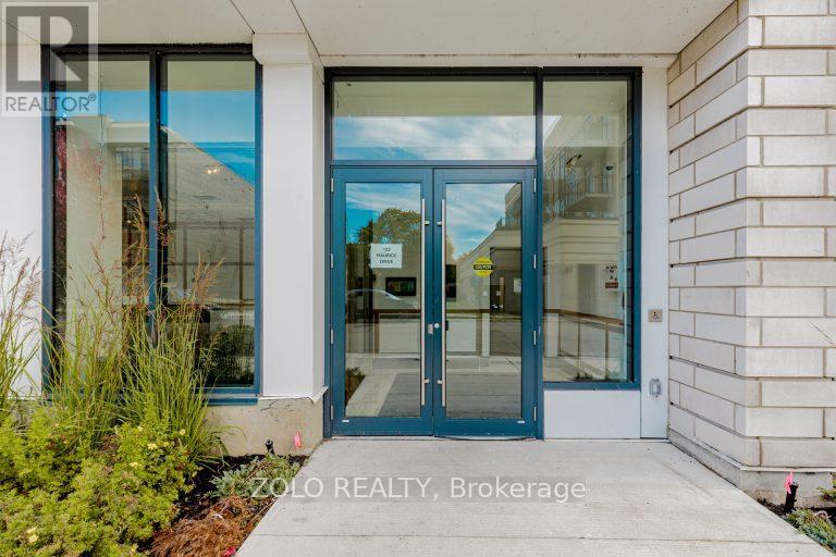 208 - 123 Maurice Drive, Oakville, Ontario  L6K 2W6 - Photo 4 - W12490940